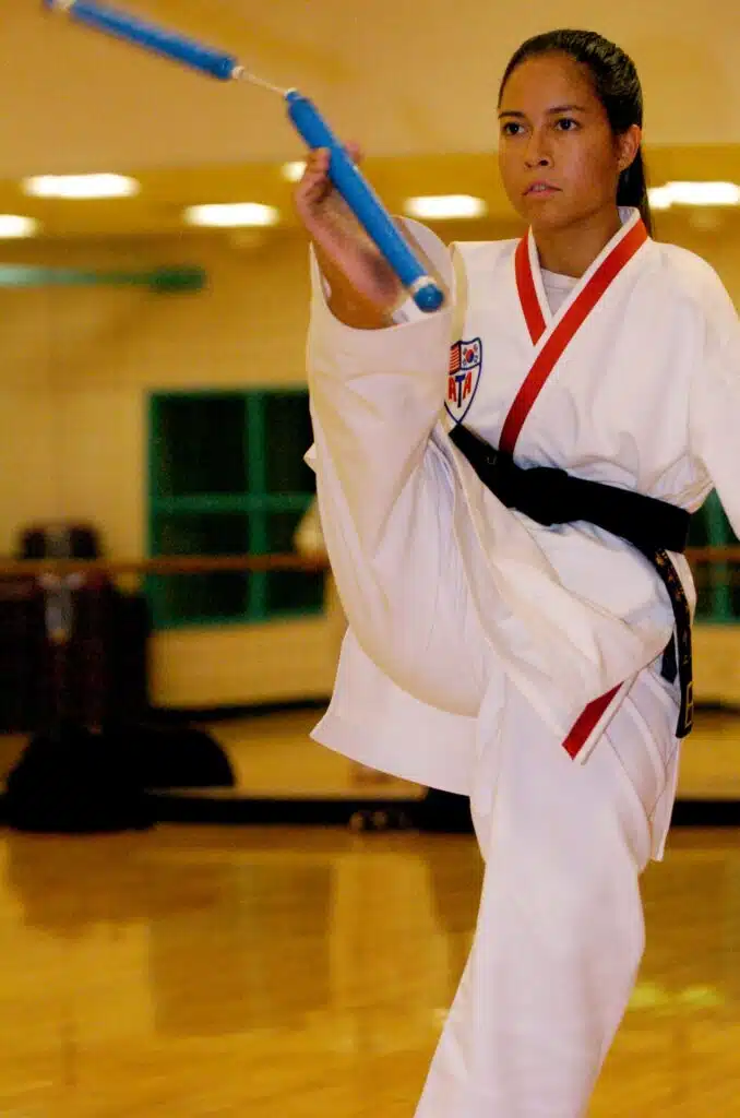Jessica Cox doing taekwando
